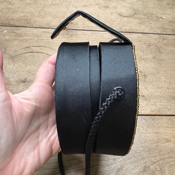 VINTAGE Oscar de la Renta Round Beaded Evening Bag Purse Gold Black Formal - Picture 7 of 10